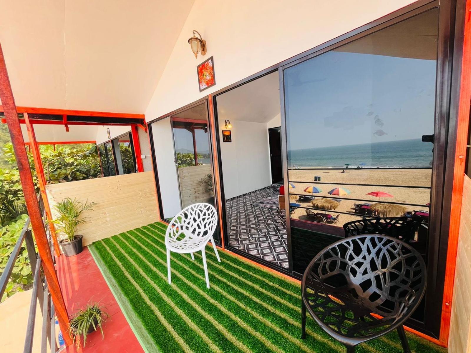 Casa Beach Hut Resort Палолем Екстериор снимка